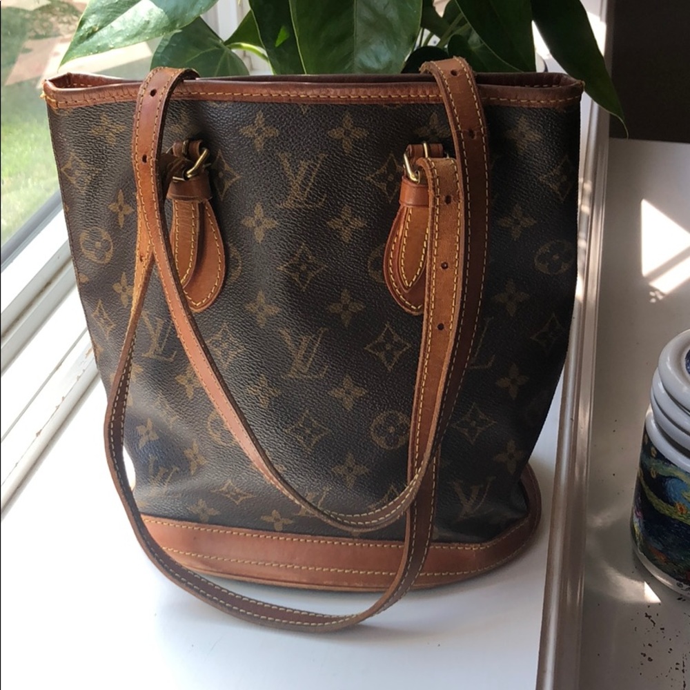 Vintage 2001 Louis Vuitton Bucket Bag